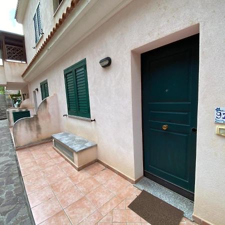 Vrclub - Villa Ridente Residence San Giorgio  Eksteriør billede
